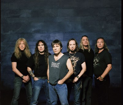 TRIBUTO A IRON MAIDEN Y METALLICAHard Rock Live , 